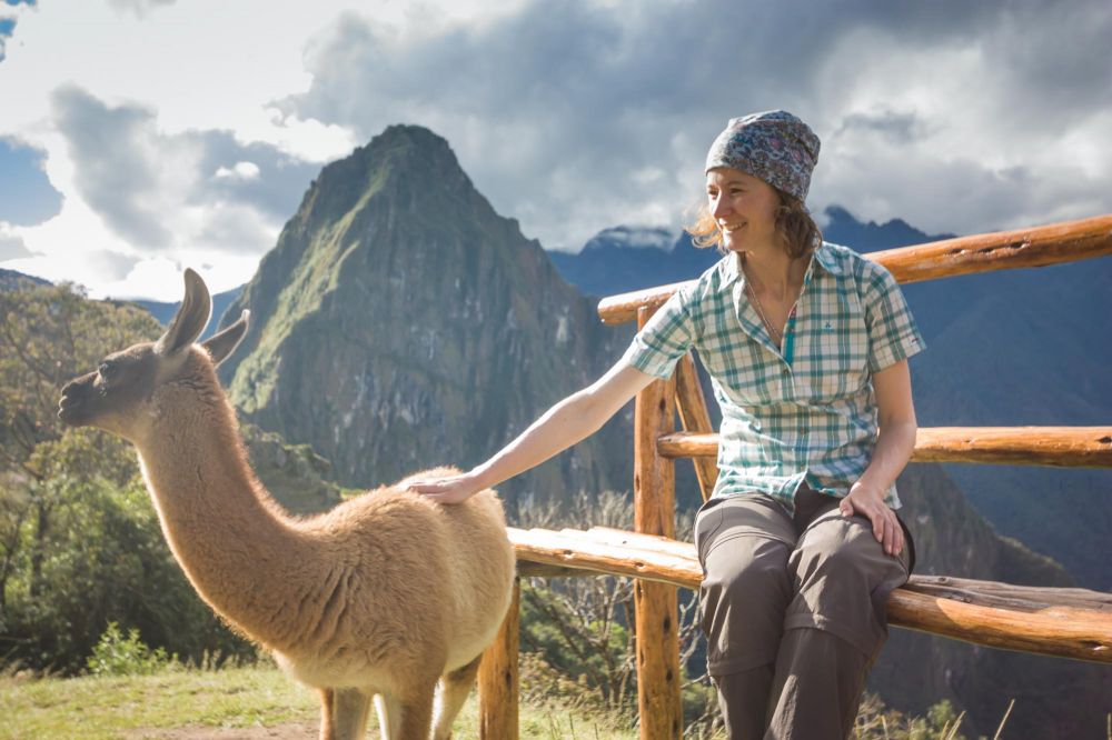 Making friends with a Machu Picchu resident
