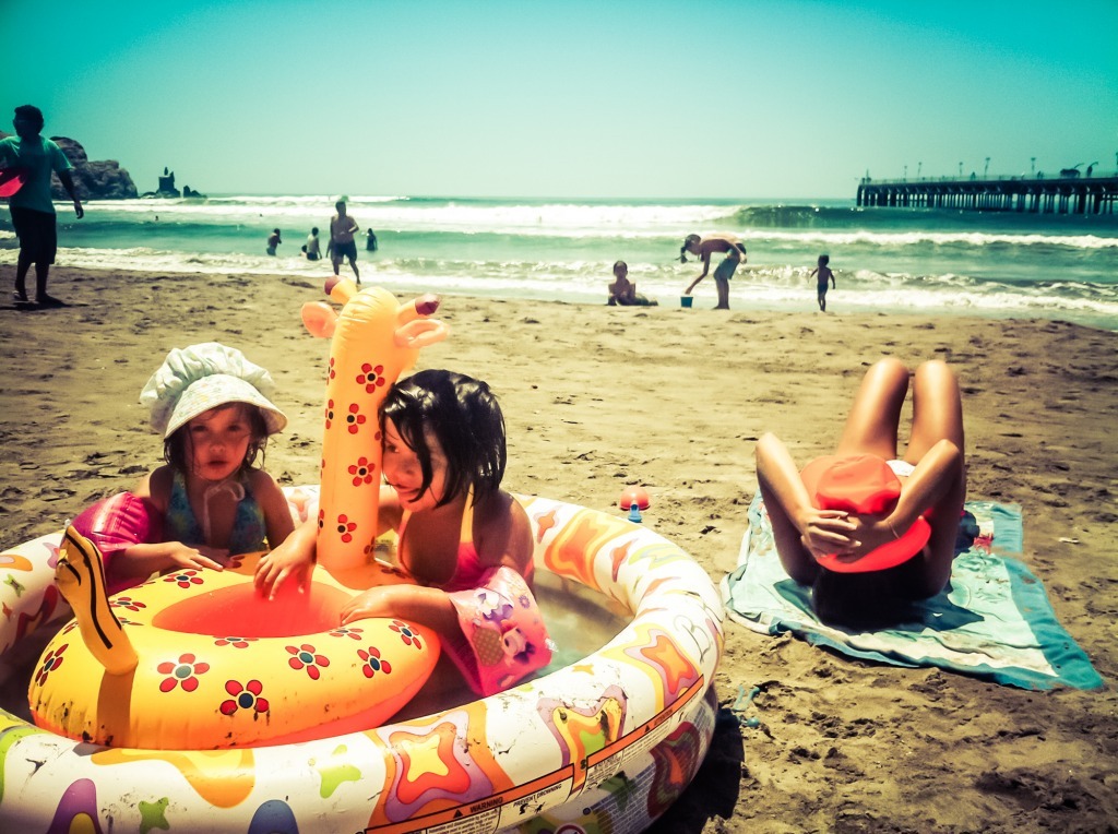 Family vacation of glory on the Peruvian coast