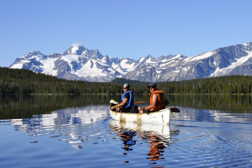 Canoeing in the wilderness of the Cariboo Chilcotin Coast