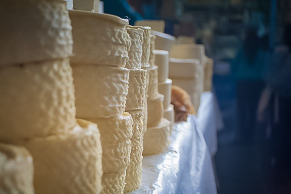 Shop for ingredients Cusco's fascinating producer's market